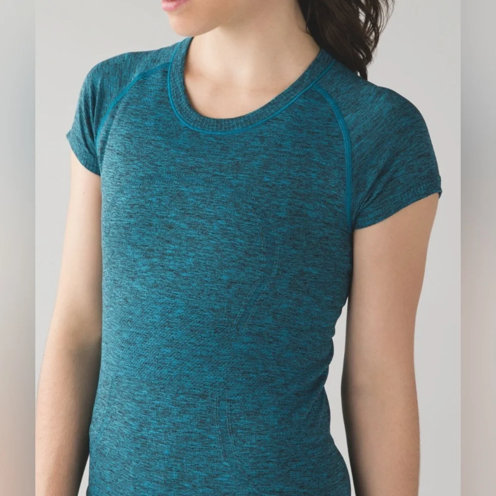 lululemon swiftly tech short sleeve crew - Picture 3 of 7